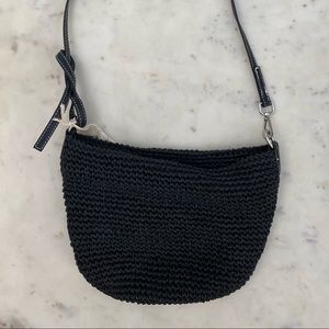 *NWT* Urban Outfitters Straw Crossbody Bag - Black